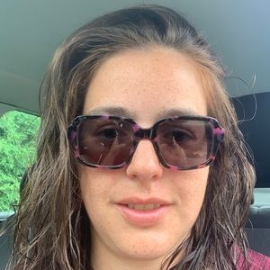 Meet your Posher, Patricia